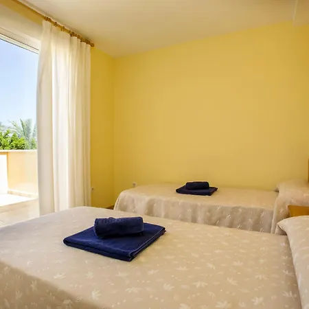 Apartment Oniris De Denia-2 By Interhome